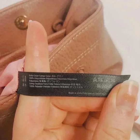 Remi & Reid Dusty Rose Bucket Bag - Picture 9 of 9